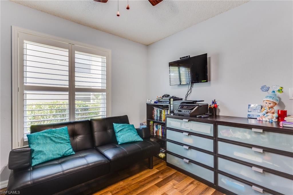 NEWCASTLE - Residential