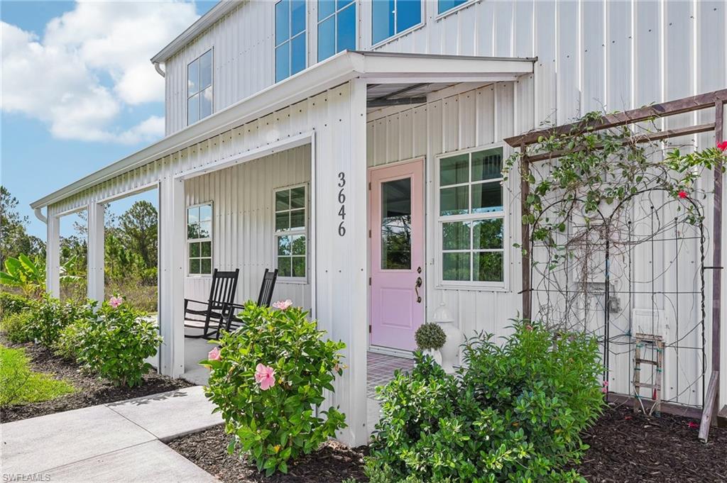 GOLDEN GATE ESTATES - Residential