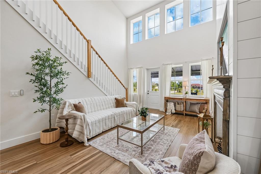 GOLDEN GATE ESTATES - Residential