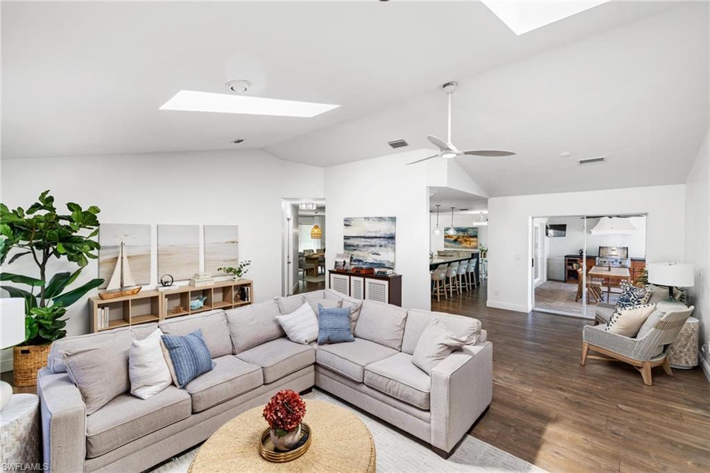 GULF ACRES - Residential