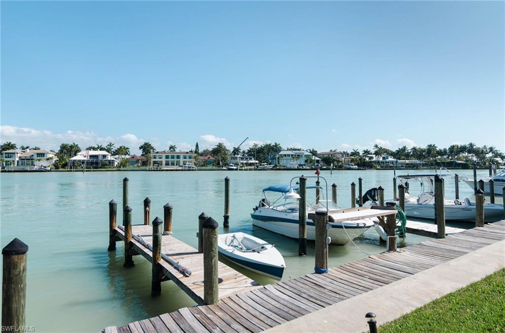 YACHT HARBOR MANOR - Residential