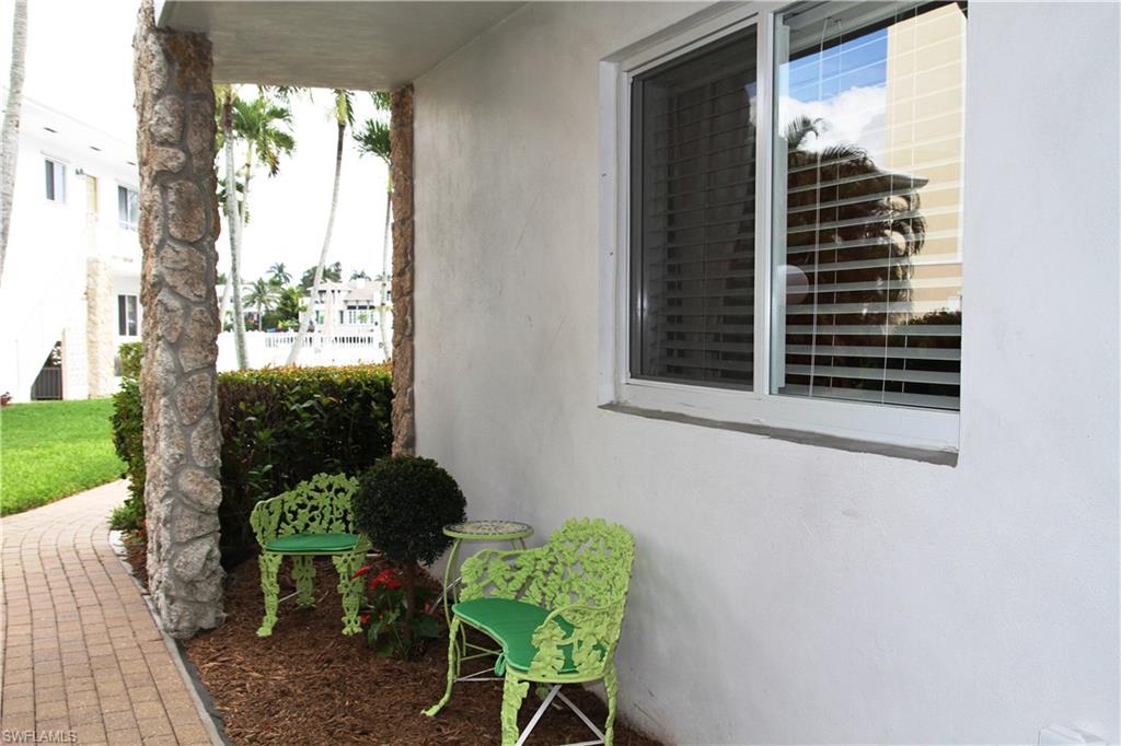 YACHT HARBOR MANOR - Residential