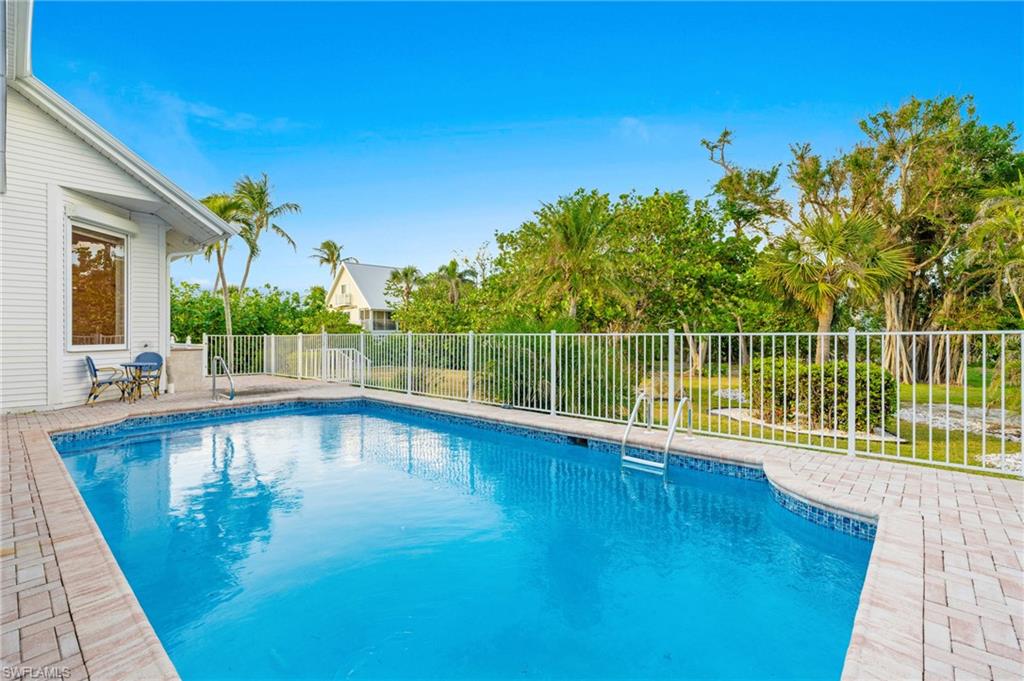 SANIBEL ISLES - Residential