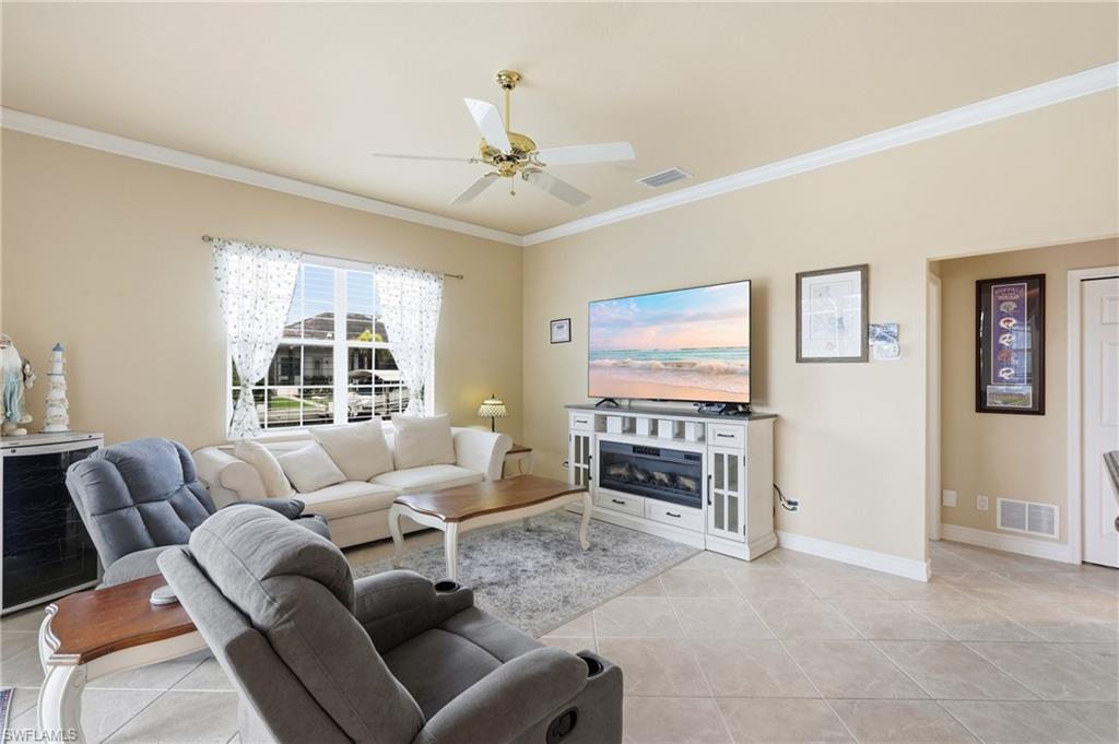 MARCO ISLAND - Residential