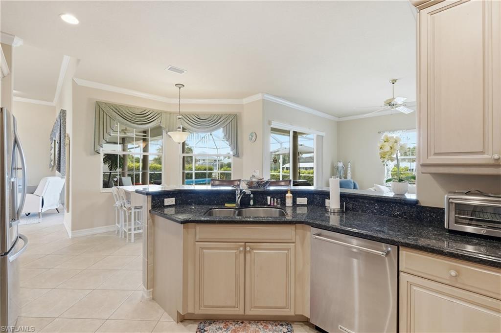 MARCO ISLAND - Residential