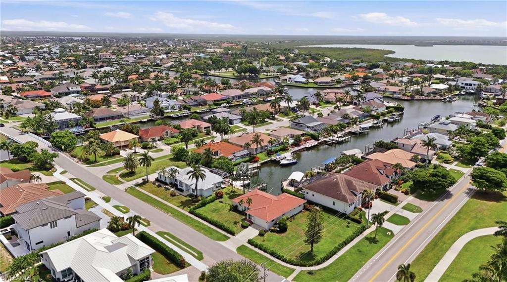 MARCO ISLAND - Residential