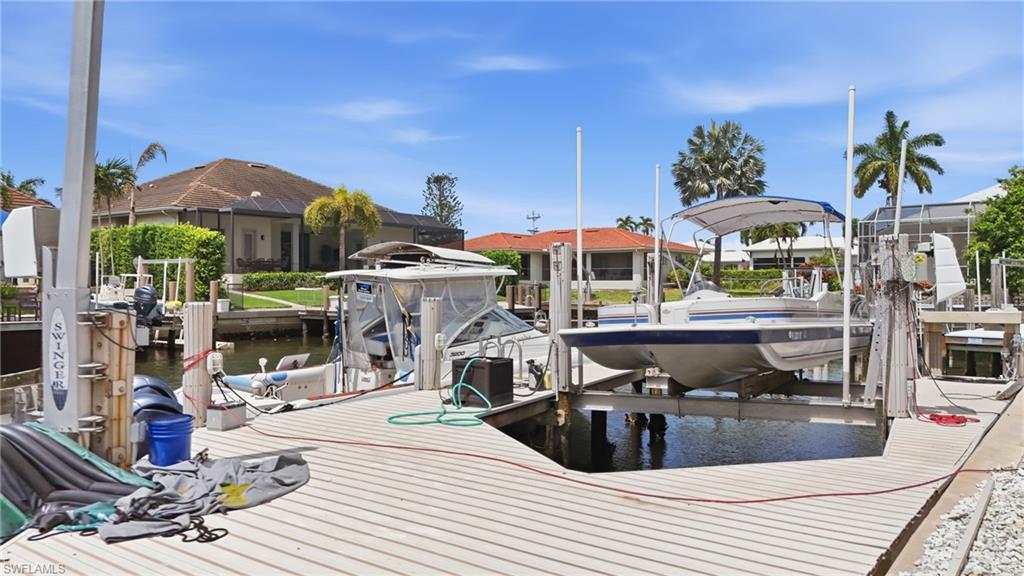 MARCO ISLAND - Residential