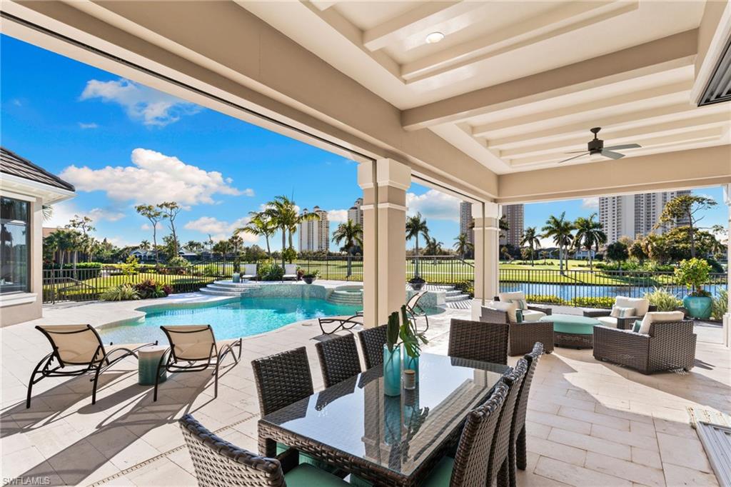 BAY WOODS - Residential