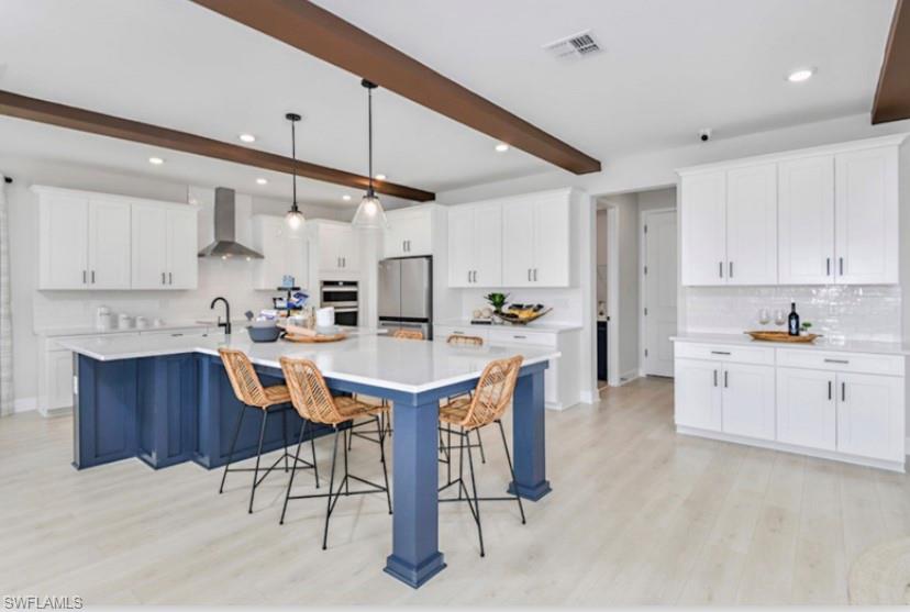 VALENCIA LAKES - Residential