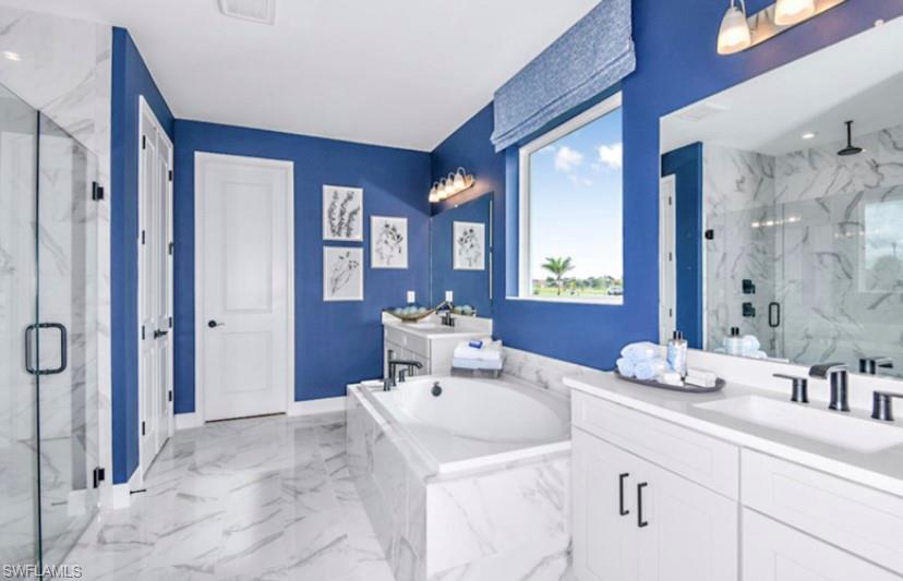 VALENCIA LAKES - Residential