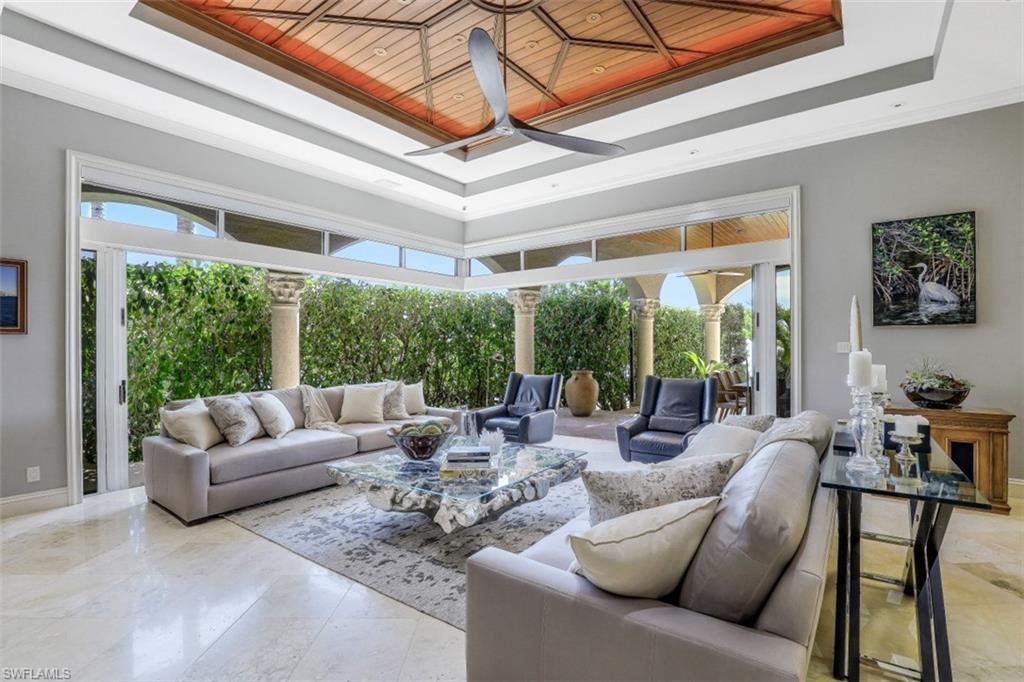 MARCO BEACH - Residential