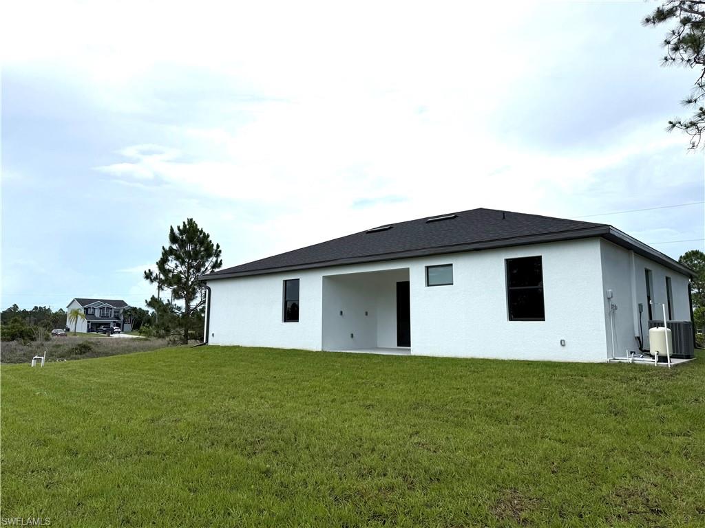LEHIGH ACRES - Residential