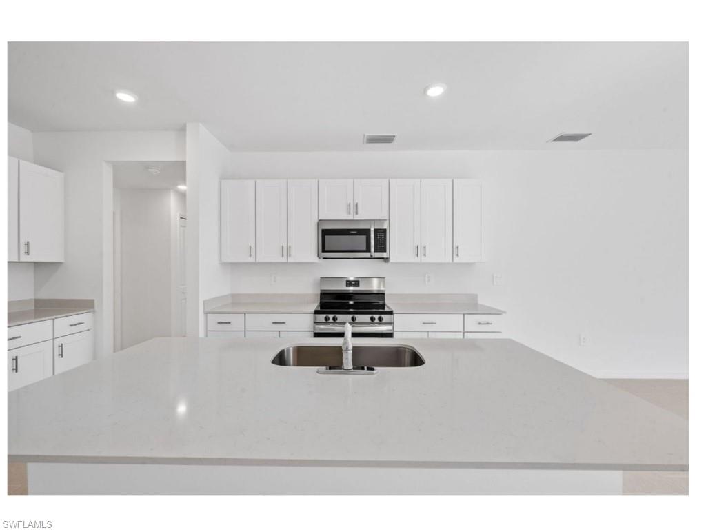 CRANE LANDING - Residential Lease