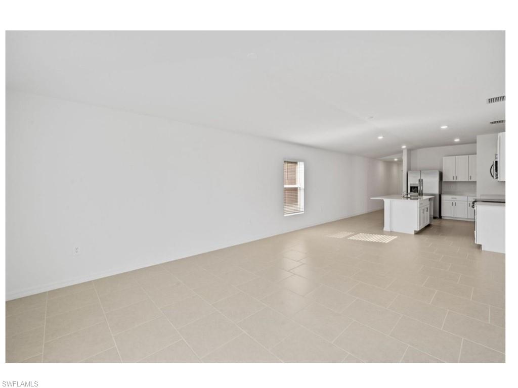 CRANE LANDING - Residential Lease