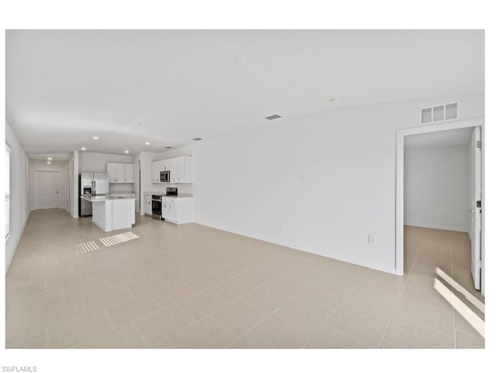 CRANE LANDING - Residential Lease