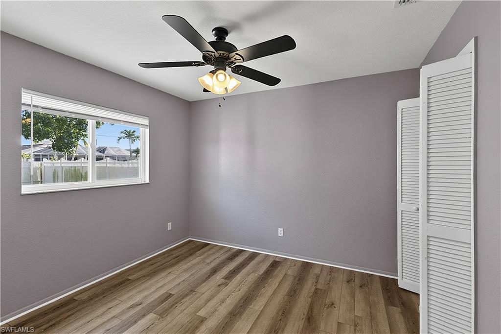 SHAMROCK LAKES - Residential