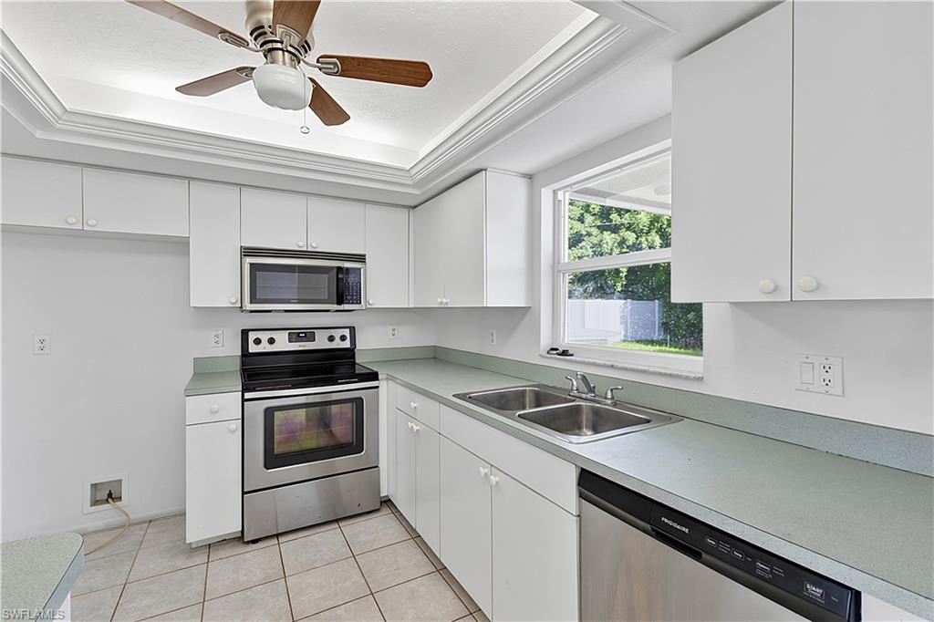 SHAMROCK LAKES - Residential