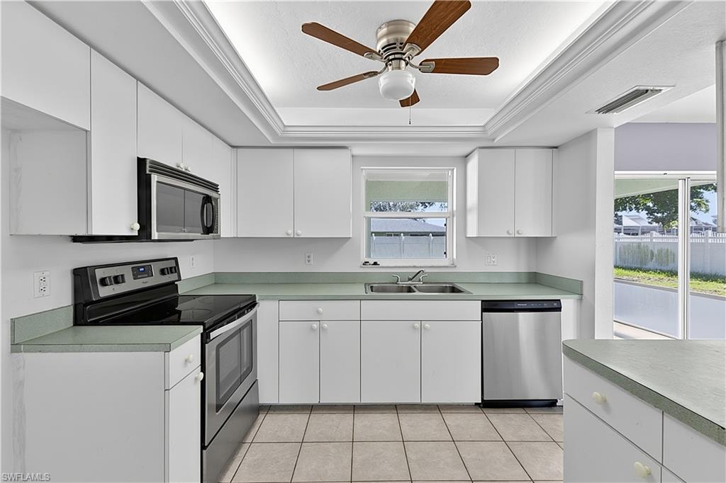 SHAMROCK LAKES - Residential