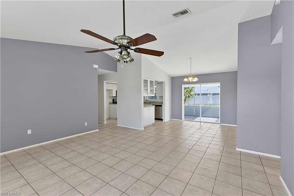 SHAMROCK LAKES - Residential