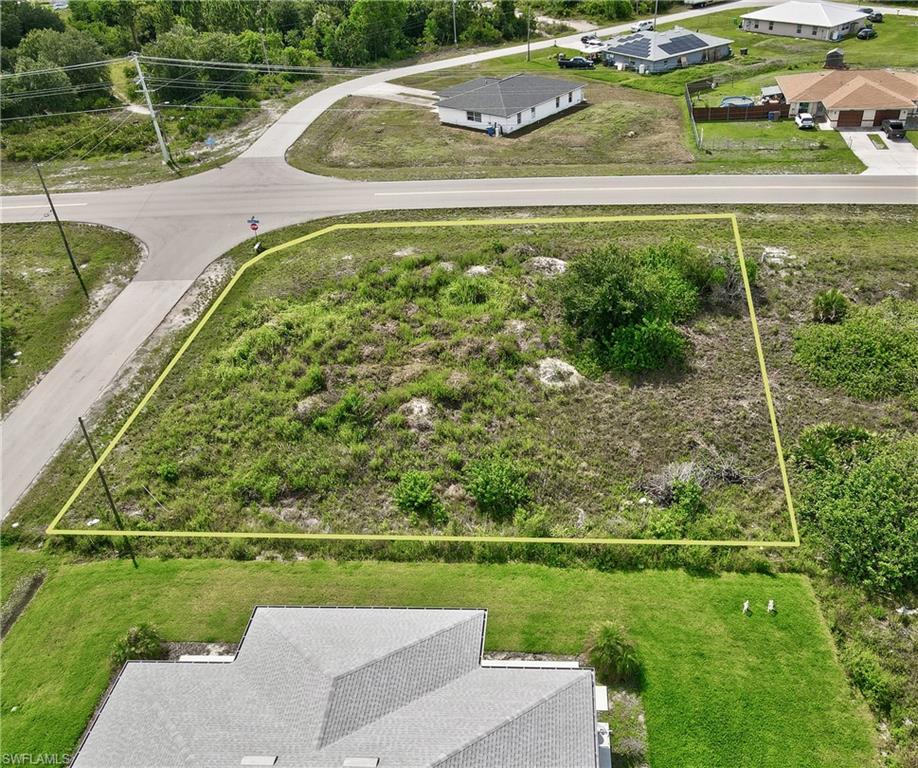 LEHIGH ACRES - Land