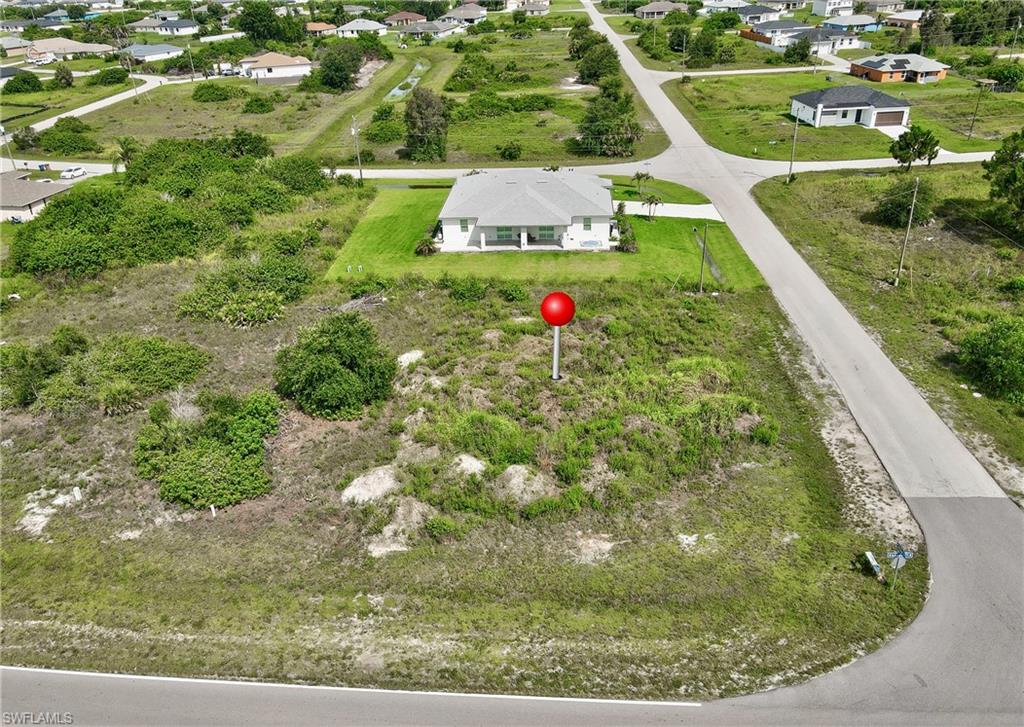 LEHIGH ACRES - Land