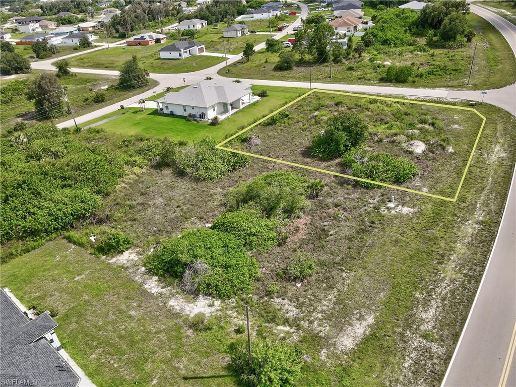 LEHIGH ACRES - Land