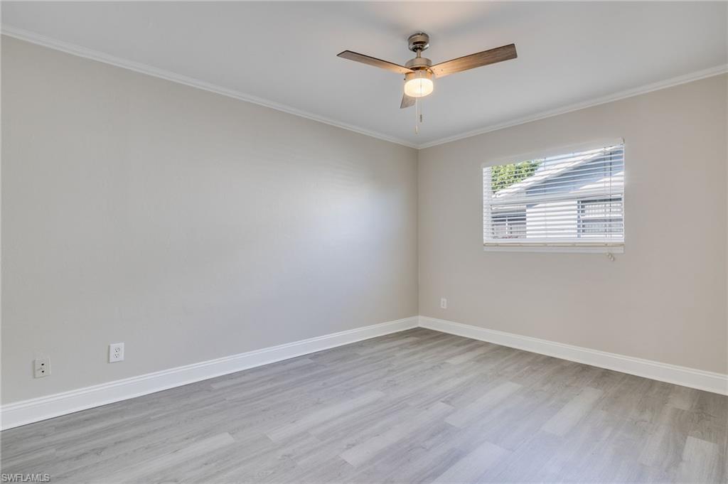 SAN CARLOS PARK - Residential