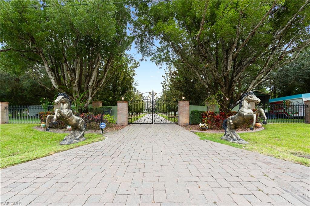 BUCKINGHAM - Residential