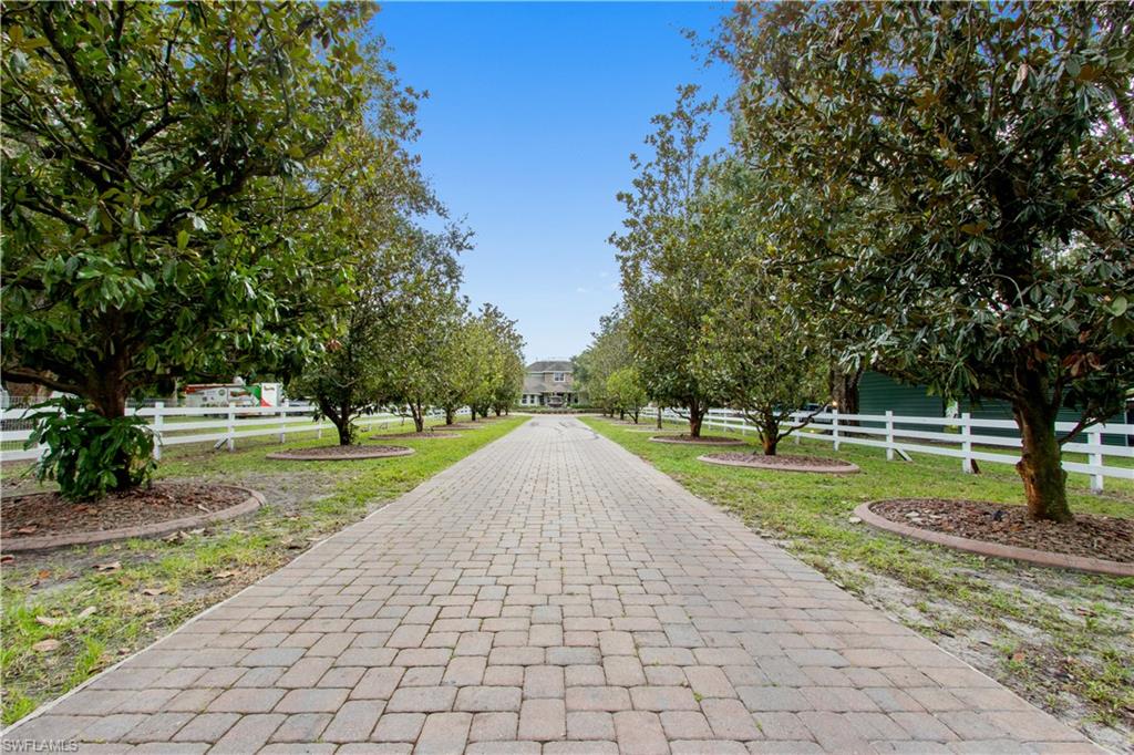 BUCKINGHAM - Residential