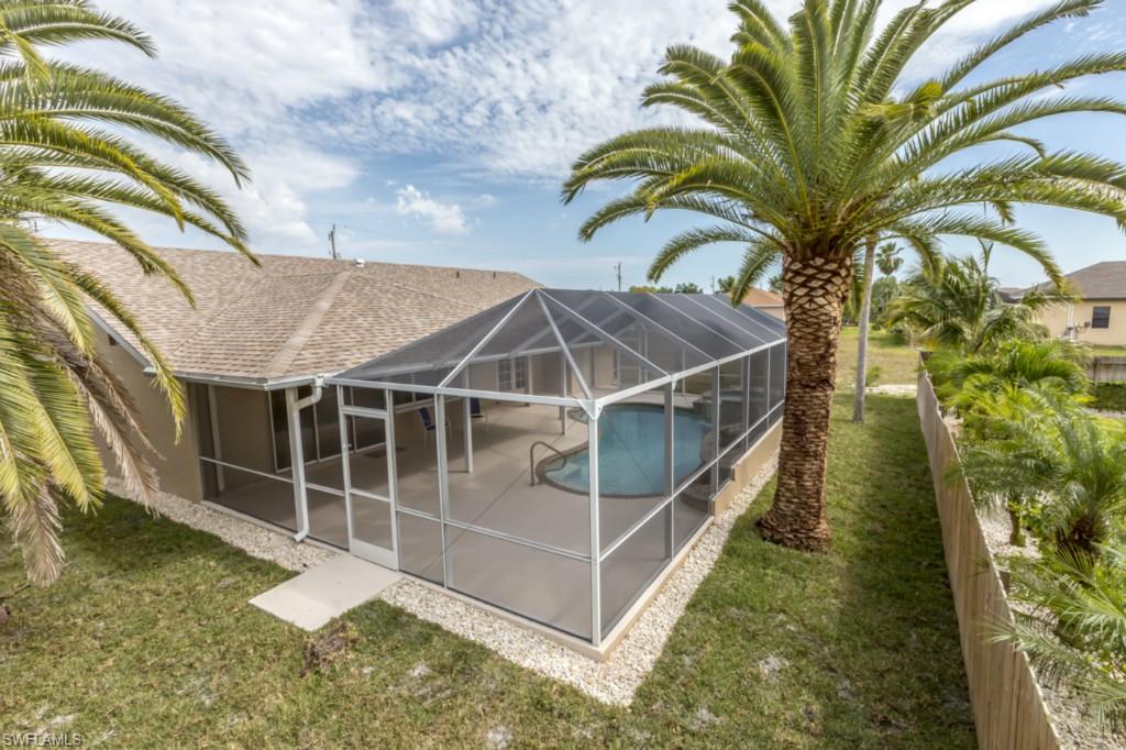 CAPE CORAL - Residential