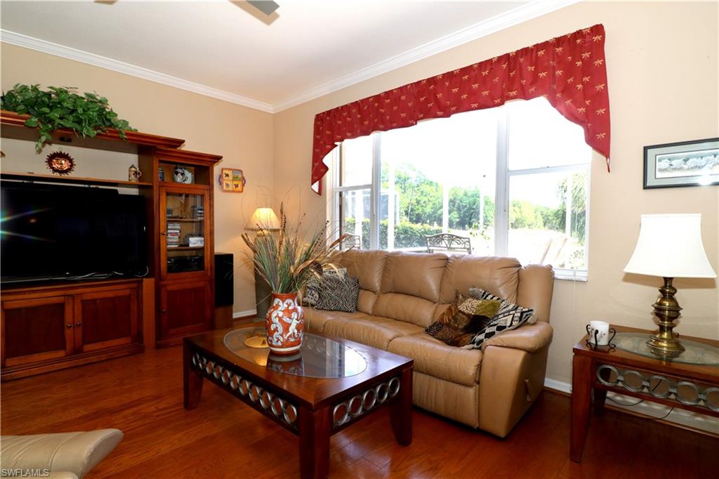 HERONS GLEN - Residential