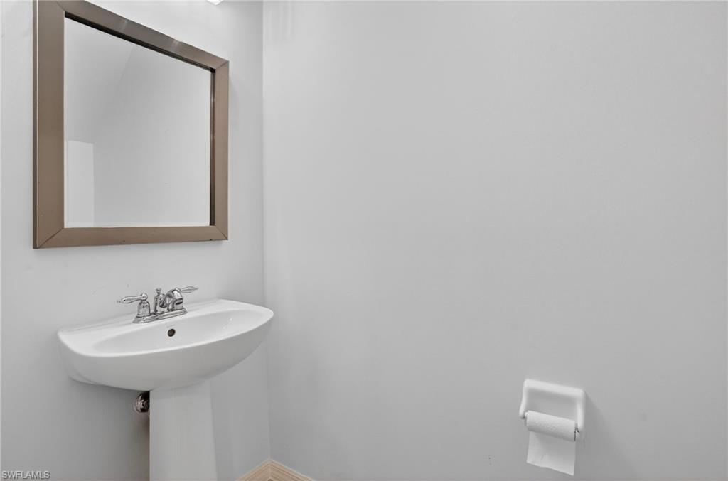 MILANO - Residential Lease