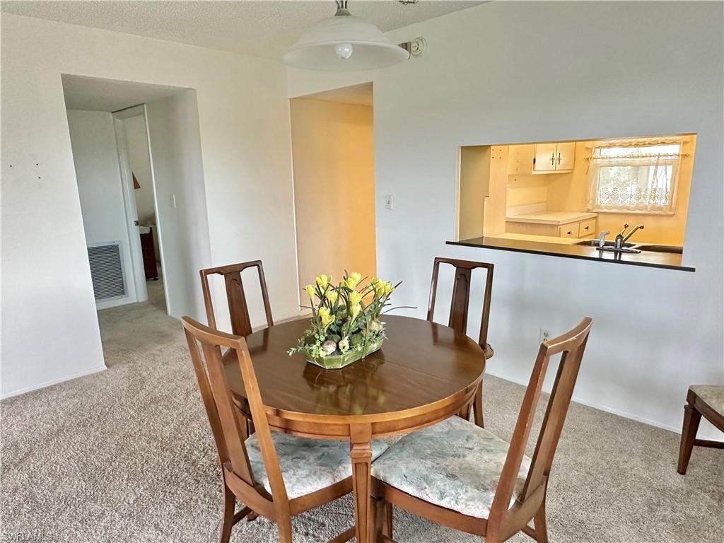 SEVEN LAKES - Residential