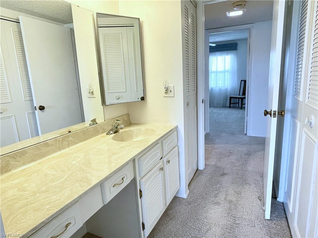 SEVEN LAKES - Residential