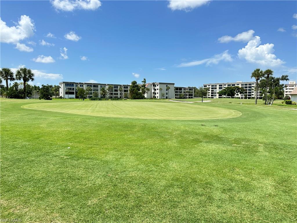 SEVEN LAKES - Residential