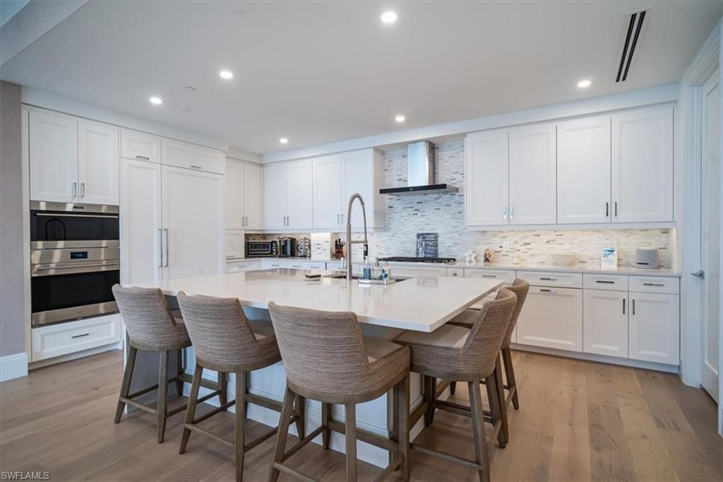 QUATTRO AT NAPLES SQUARE - Residential