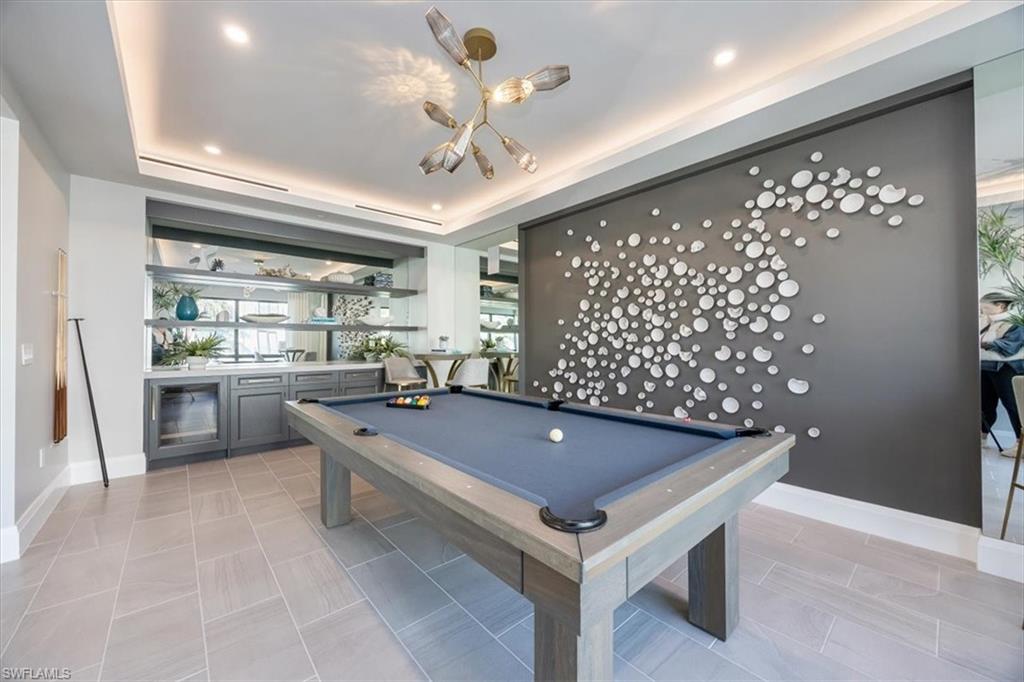QUATTRO AT NAPLES SQUARE - Residential