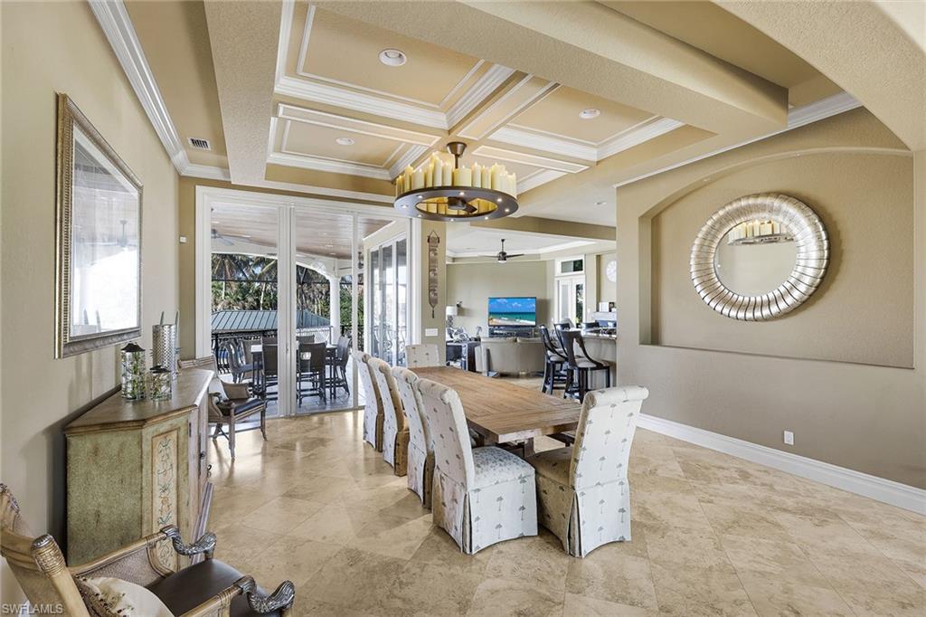 IMPERIAL SHORES - Residential