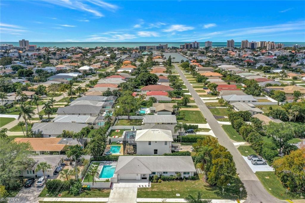 NAPLES PARK - Residential
