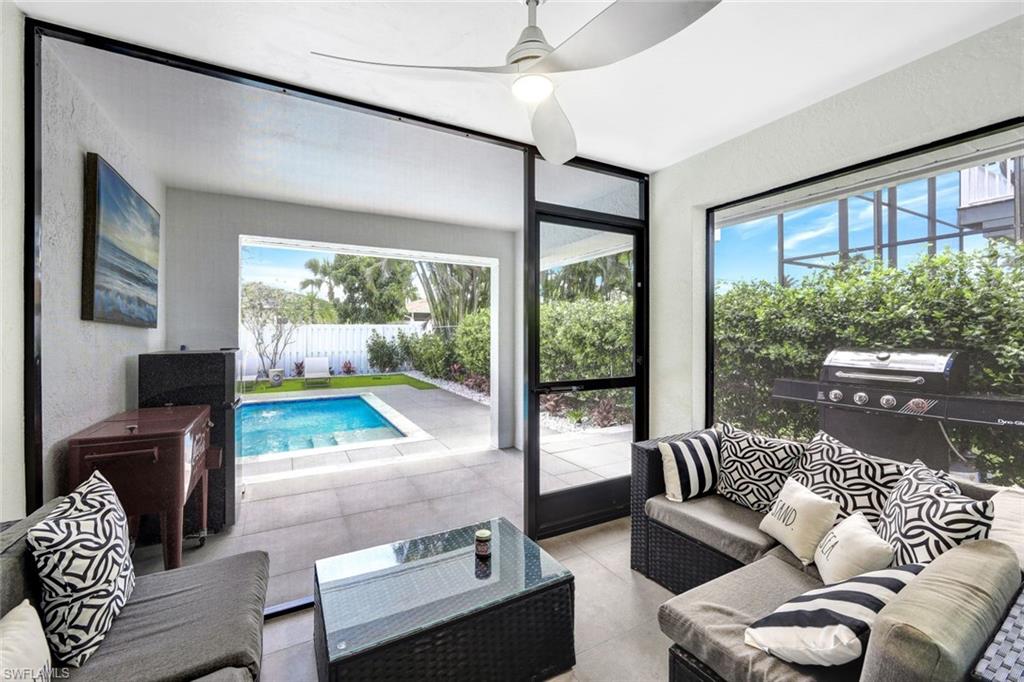 NAPLES PARK - Residential