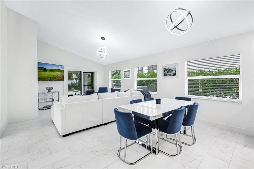 NAPLES PARK - Residential