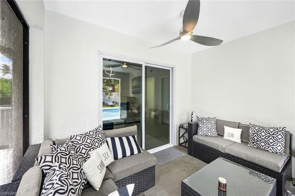 NAPLES PARK - Residential