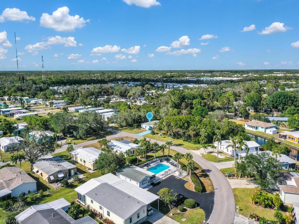 RIVERWOOD - Residential