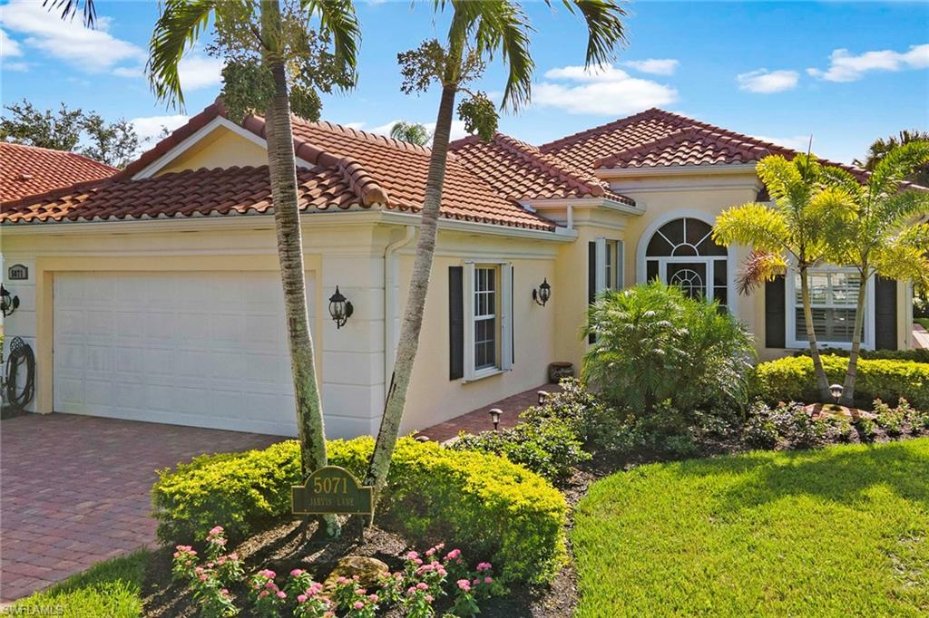 ISLAND WALK - Residential