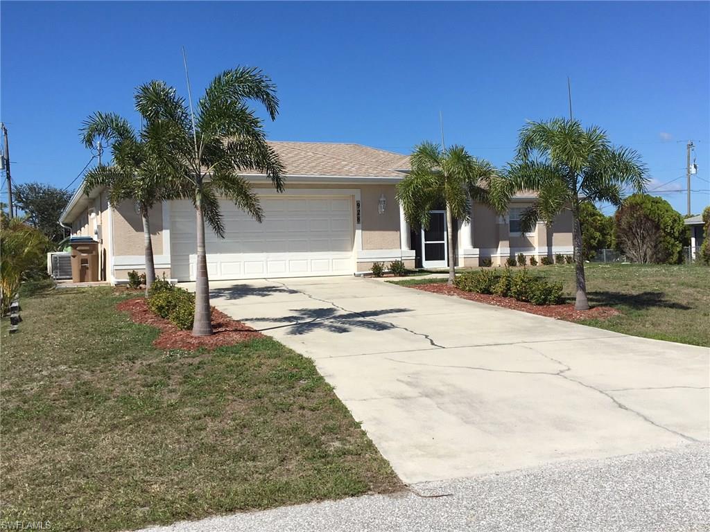 CAPE CORAL - Residential