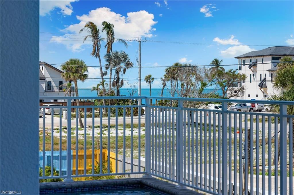 LEILANI - Residential