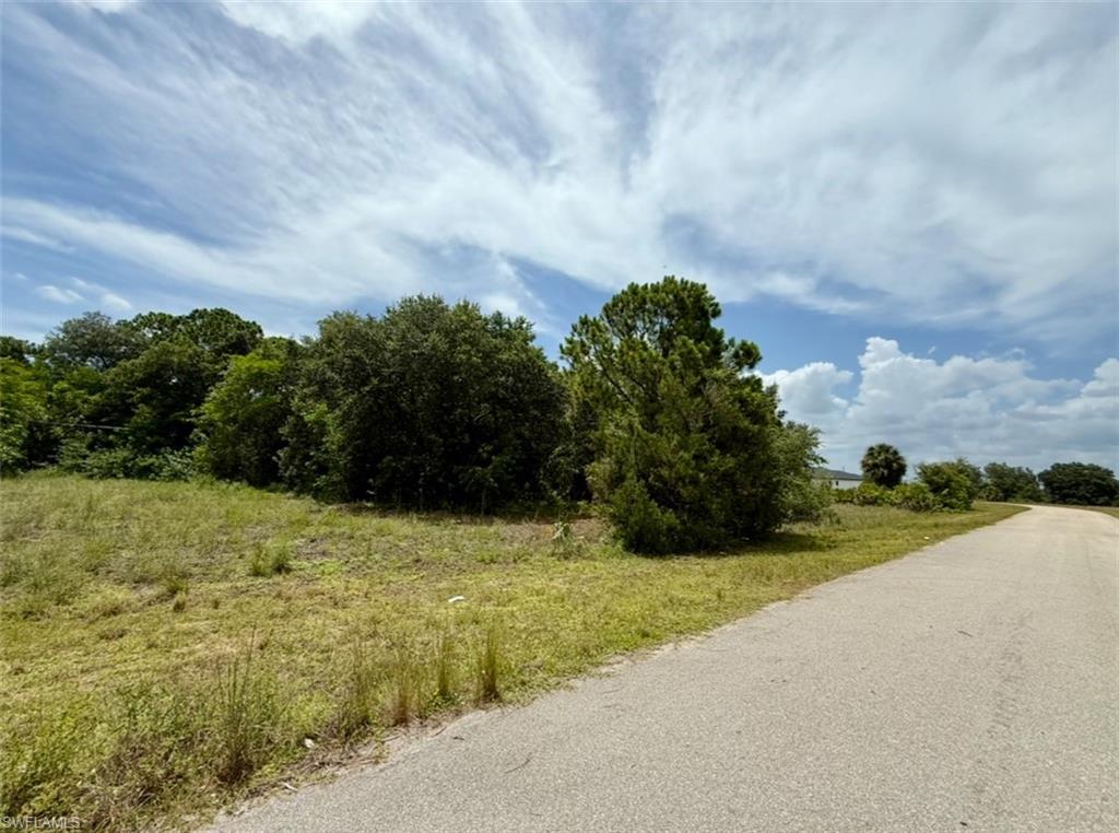 LEHIGH ACRES - Land