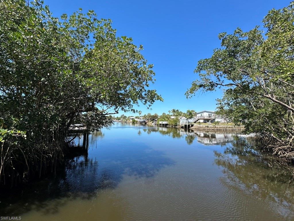 ENCHANTING SHORES - Residential