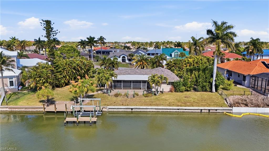 CAPE CORAL - Land