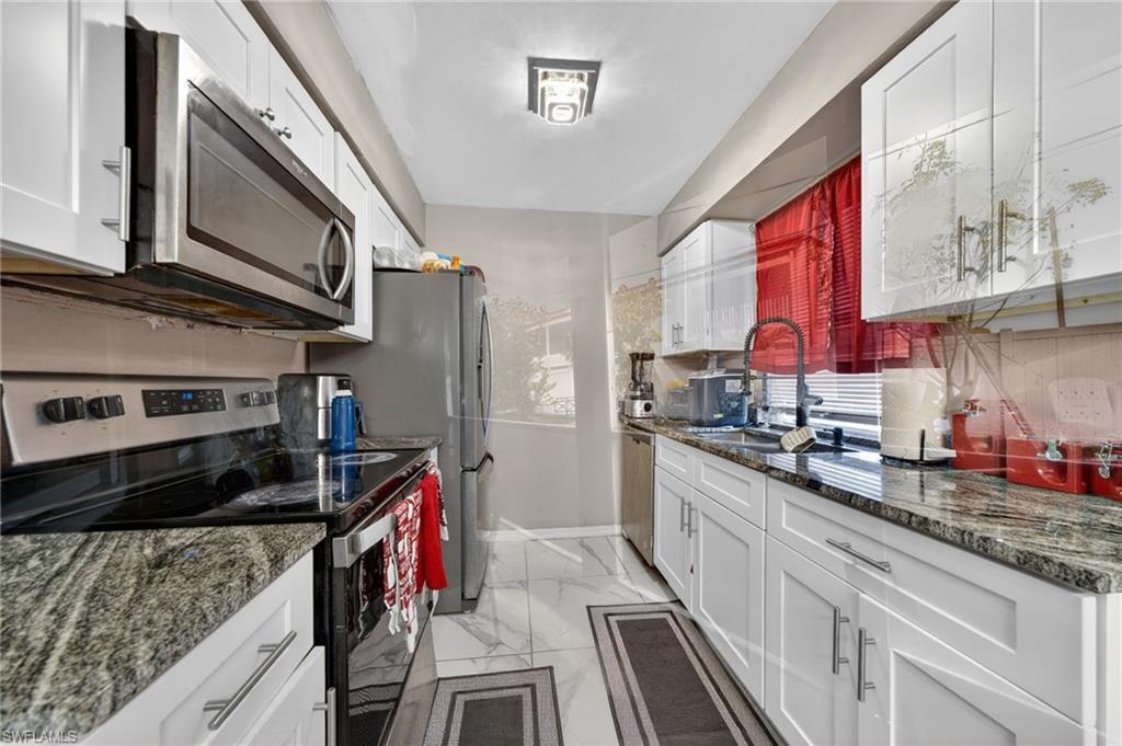 CAPE CORAL - Residential Income